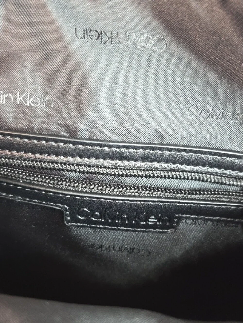 Calvin Klein Black Nylon Messenger Crossbody Bag NWT